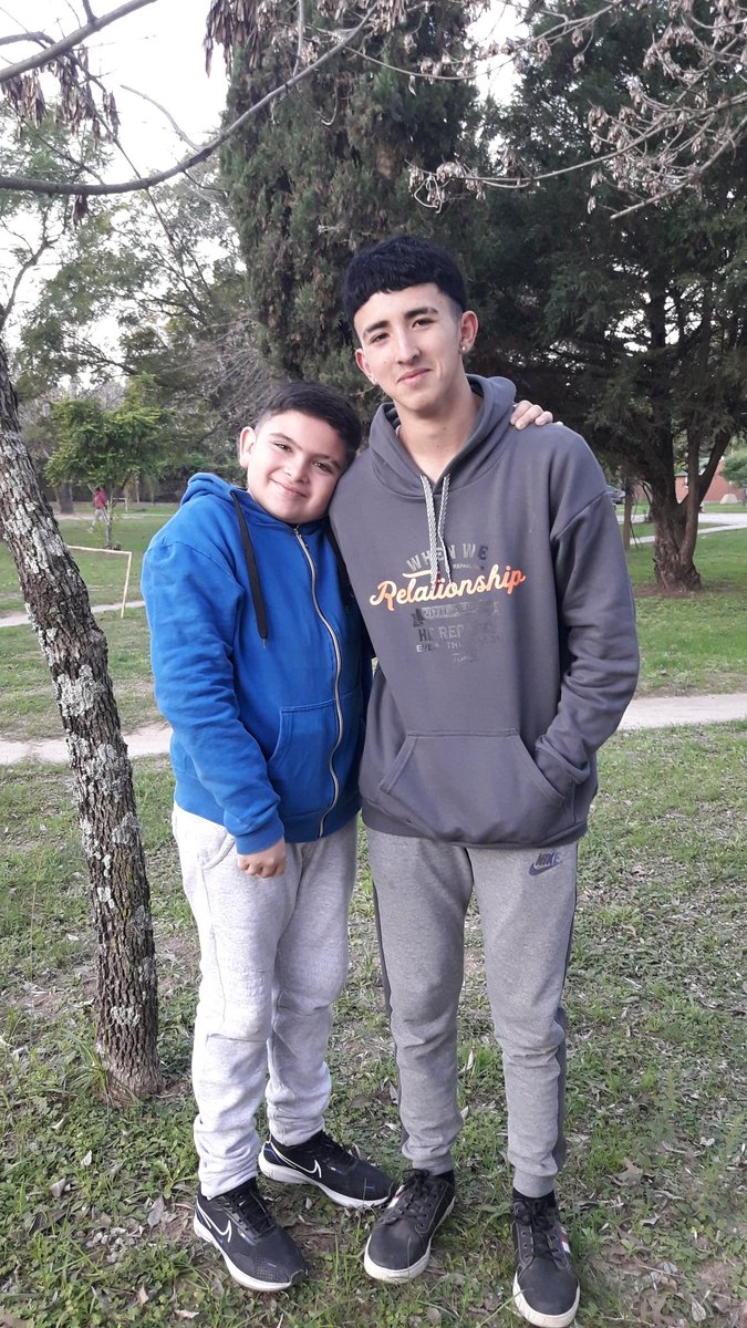 Sale #LunesdeOjos de votación con el bebé mayor de la casa🤗 y así también con Benja