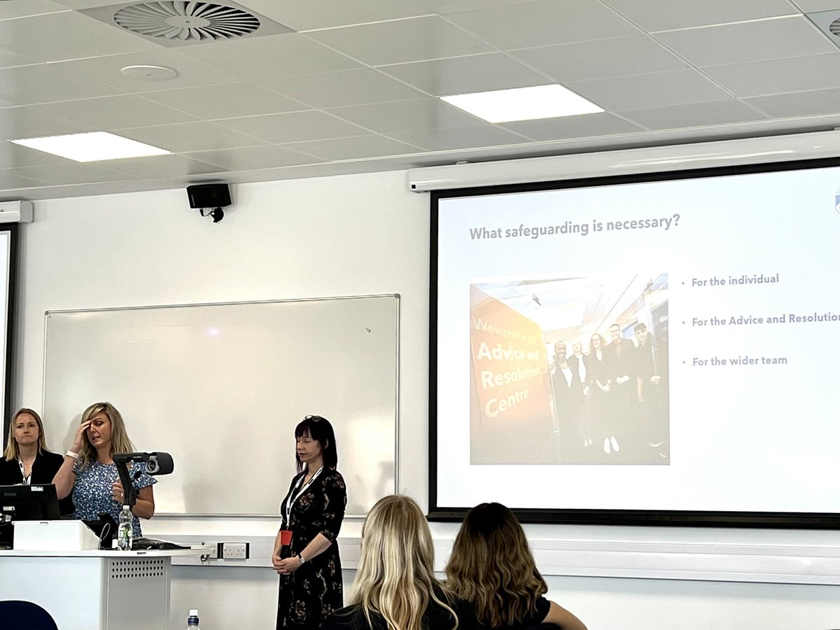 #ENCLE conference <a href="/LJMULaw/">LJMULaw</a> - very inspiring presentation on @UCLan multidisciplinary advice &amp; resolution centre, adopting a trauma informed approach to supporting victims of domestic abuse &amp; coercive control by Lucy Blackburn and colleagues uclan.ac.uk/business/profe…