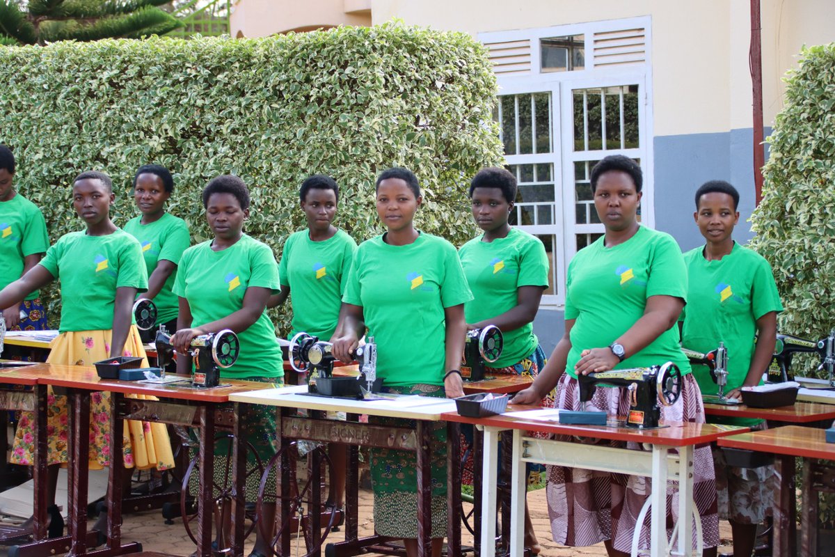 GSF_RC's tweet photo. We are glad for the expansion of our already existing saving groups which were 11 now they are 12 with a new small saving group called the winners composed of all the new sewing graduates.
#Savings #familytransformation #changinglives https://t.co/4gAfbbPHnR