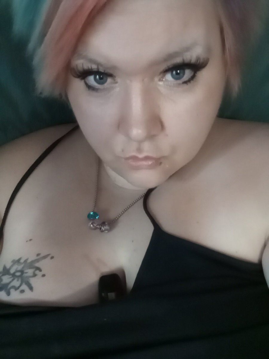 cinnamon7737's tweet photo. Bbw content seller looking for serious legit buyers ASAP message me on Snapchat Sin badd -flightlessangl for my menu and prices https://t.co/4neHxBacHB