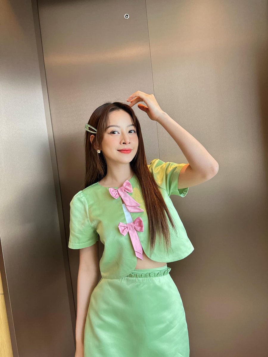 tranquyenx2's tweet photo. Sau 30 tuổi hãy bắt đầu cuộc sống tuyệt v��i của mình 🎀
#chipu #liuyase #LIUYASE #CYALIU
#CHIPU
 #CHIPU_DEBUT_CHENGFENG2023
 #CHIFE #FUSE #chife https://t.co/oTOrNZsSoG