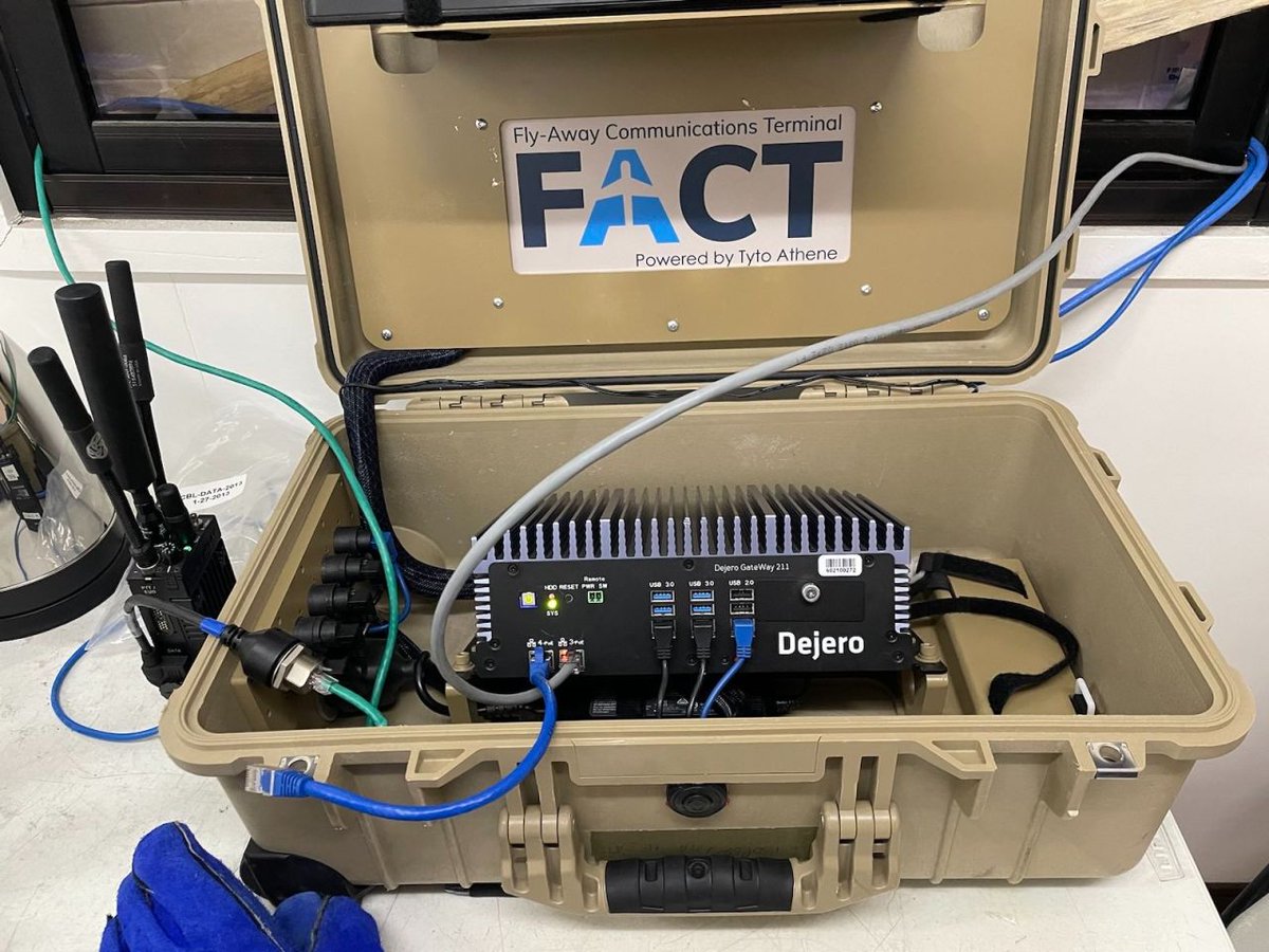 PSWaveRelay's tweet photo. Our team supported a large scale exercise by combining both the #WaveRelay #MANET and #CloudRelay solutions into a tactical network architecture. We leveraged our #CloudRelay connections by using our #MPU5 with the #FACT from @TytoAthene, which provided immediate connectivity. https://t.co/bLic7dryqH