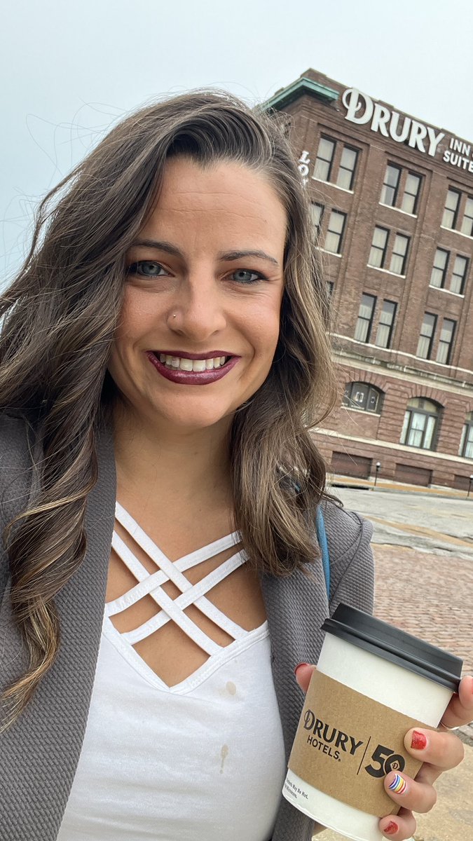 Sherrard200PR's tweet photo. Good morning @NSPRA #NSPRA2023 ! Outfit #3 -early fail. When you wear white 🤦🏽‍♀️…THREE SECONDS after walking out… Coffee drips. 🫣

It was free headshot day today too. 😂 https://t.co/Z6yyhGvf1p