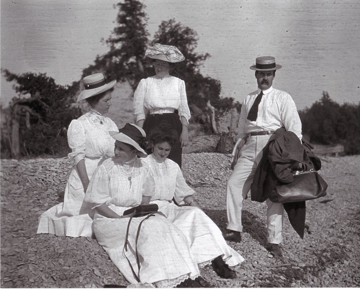 Staring this #ACAHashtagParty from Sandbanks in Prince Edward County, Ontario, in 1907. This is still a favorite beach spot for us! 🏖️ #ArchivesBeaches <a href="/archivistsdotca/">ACA</a> flic.kr/p/6KM76X