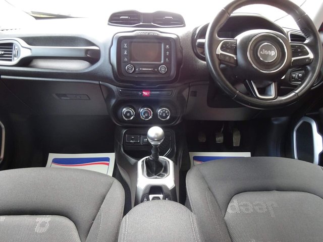 EscSales's tweet image. Jeep Renegade: £10,000
2016 66 JEEP RENEGADE 1.6L LONGITUDE 5D 108 BHP
*Full Service History, SatNav and ULEZ Compliant*
Contact Info In BIO
Additional Info:
ebbsfleetspecialistcars.co.uk/used-jeep-rene…
#usedcars #usedcarsforsale #carforsale #carsales #cardealer #cardealership #carshopping #jeep