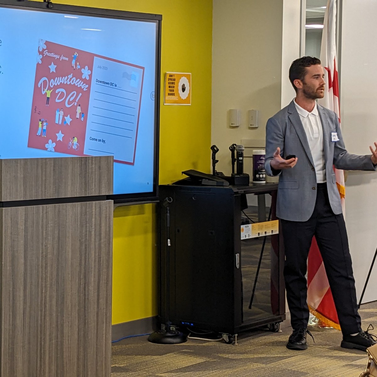 Progress continues on the #DowntownDC Public Realm Plan. Today we're holding a workshop with representatives from the city's business community.