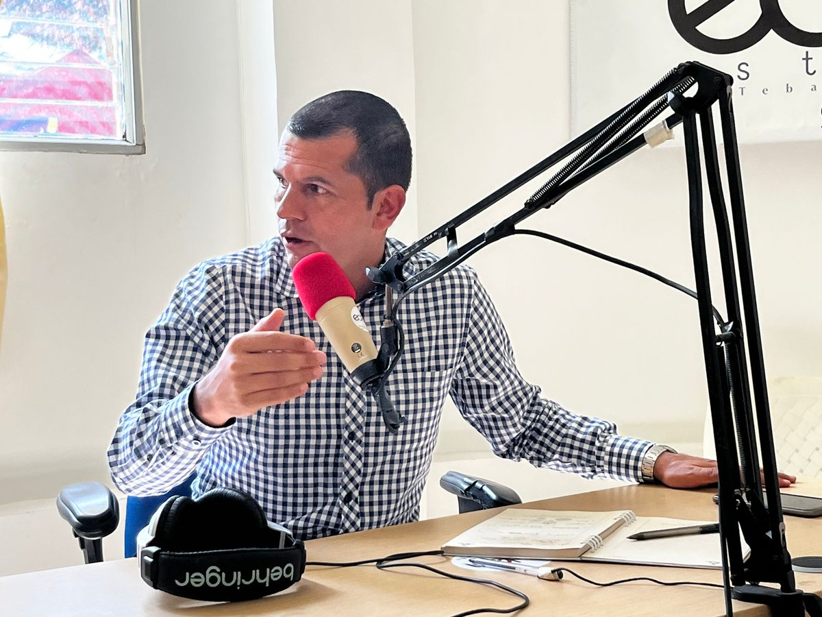 PersoneriaTeb's tweet photo. En Emisora Eden Stereo informando de la rendición de cuentas que se publicará en videos cortos por redes sociales https://t.co/Gl3zU8ABw4