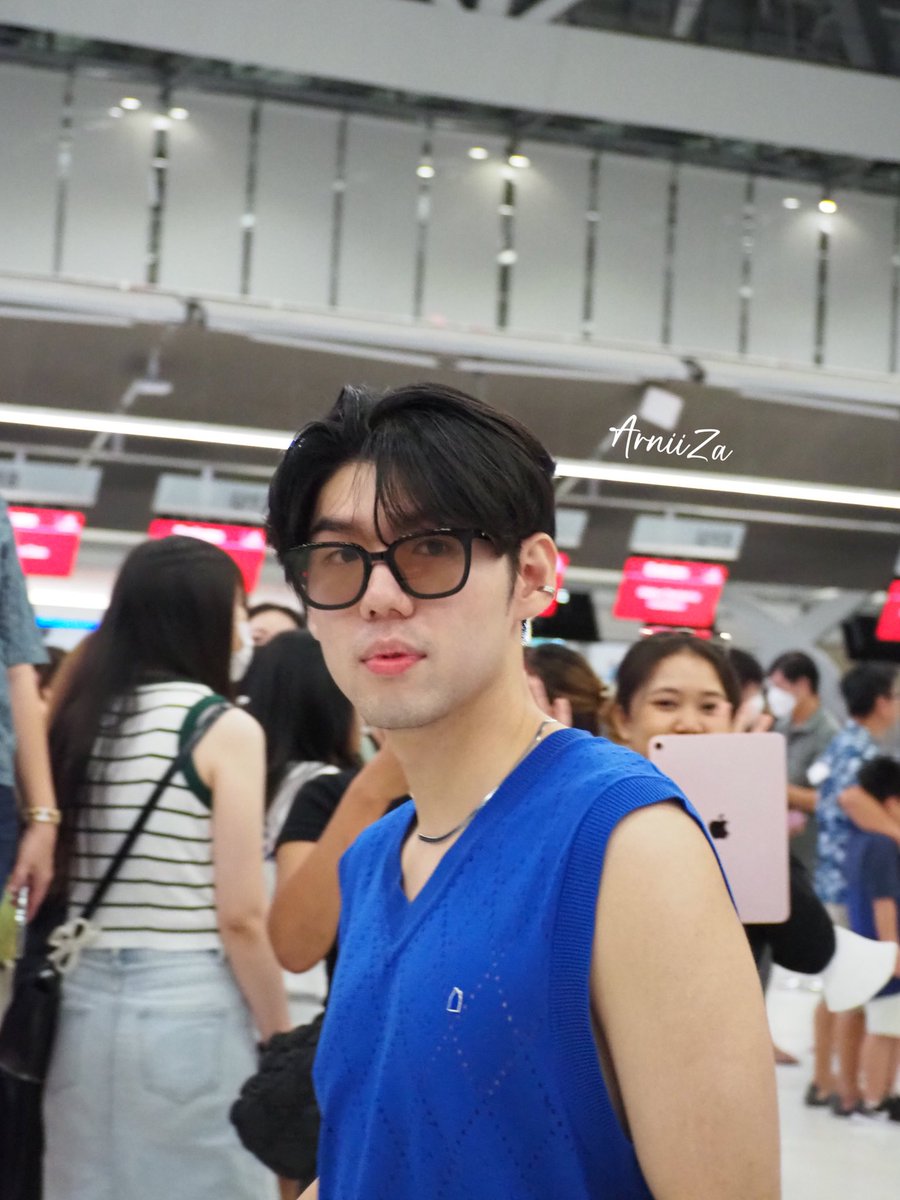 ArniiZa's tweet photo. ขอลงเก็บไว้หน่อยฮะ มารอฮันบินแต่ไม่เจอฮันบิน🥹
#GAHO #PANDORAFEST
#PANDORA_KHIPHOP2023 https://t.co/qcdv2s66lS