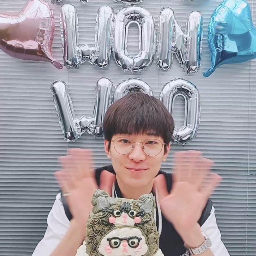 Wonwoo tweet media