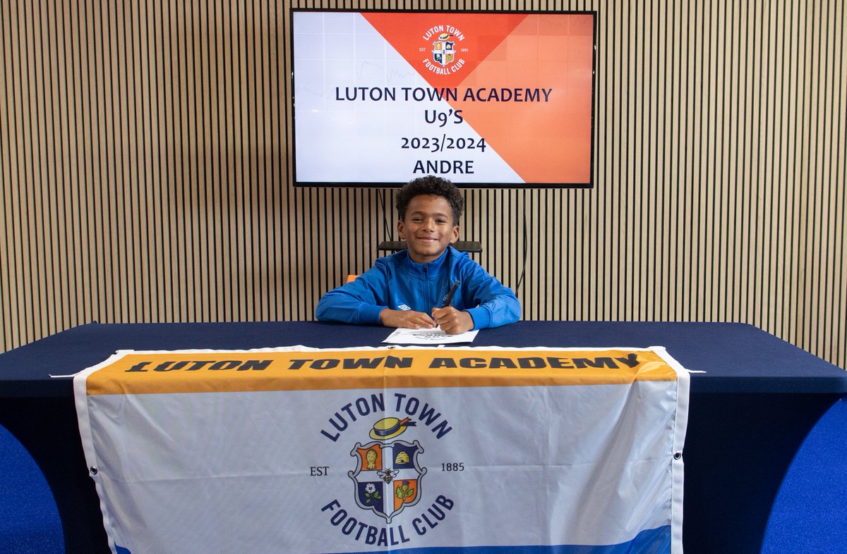 We are delighted to be able to welcome Andre to the Academy as one of our new U9's for the 2023/2024 season.

Huge thank you to <a href="/WixamsWanderers/">Wixams Wanderers</a> for supporting him on his journey!

#COYH | <a href="/LutonTown/">Luton Town FC</a>
