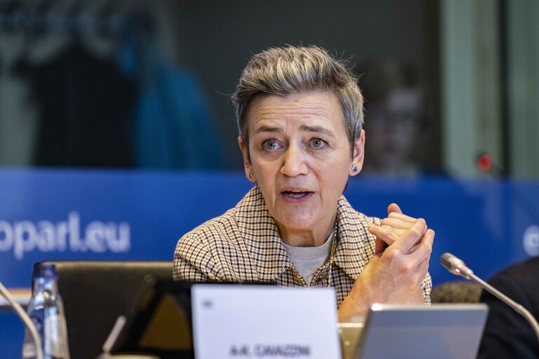 EP_Economics's tweet photo. Following Fiona Scott Morton appointment as Chief Competition Economist at the European Commission's Directorate-General for Competition, EC Vice-President @vestager will attend a public @EP_Economics meeting on 18 July, from 17:30, in meeting room ANTALL 4Q1

Live link to follow https://t.co/Tpdr6tMUAy