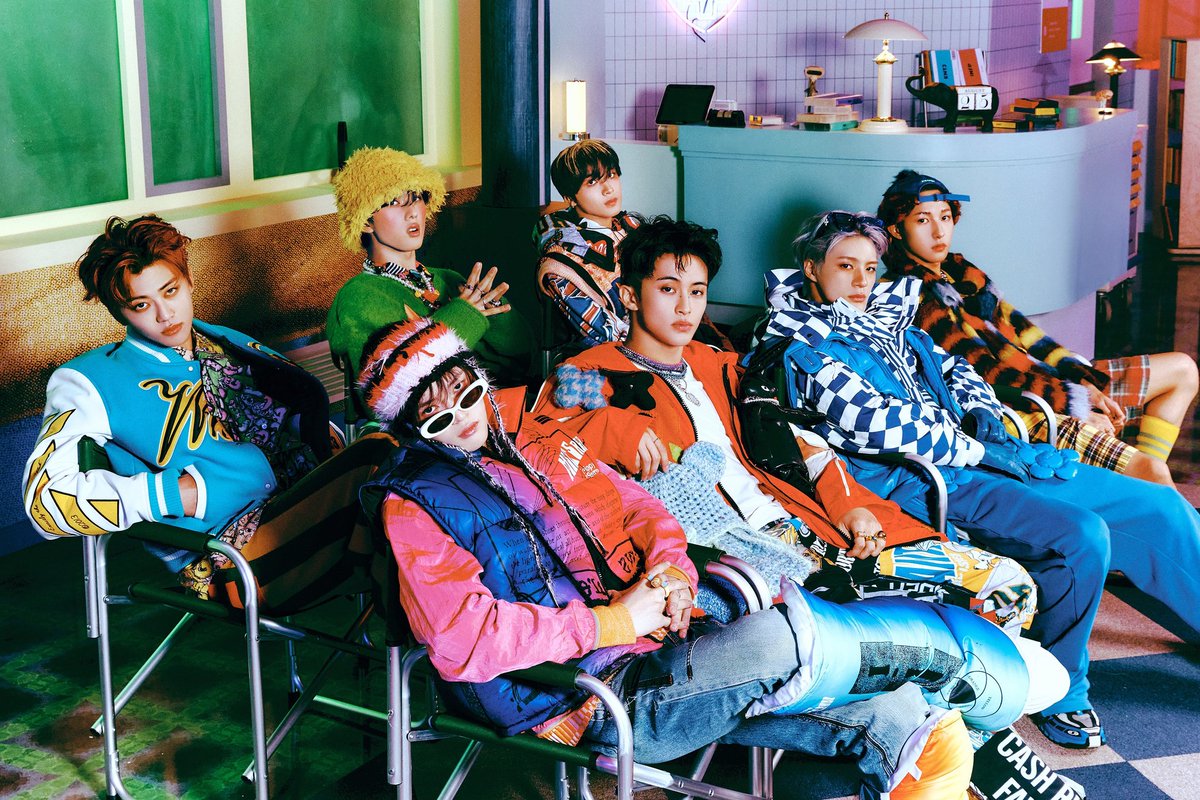 sooyorvng's tweet photo. Break out the confetti &amp; turn up the volume! NCT DREAM ISTJ comeback is a certified bop.💃🔥🎉

Congratulations on their incredible comback, Get ready to dance your heart out! Let's give them all the love they deserve! 💯🎤

enjoy the cupcakes to celebrate your comeback oppadeul https://t.co/KI5DOrW6Bf
