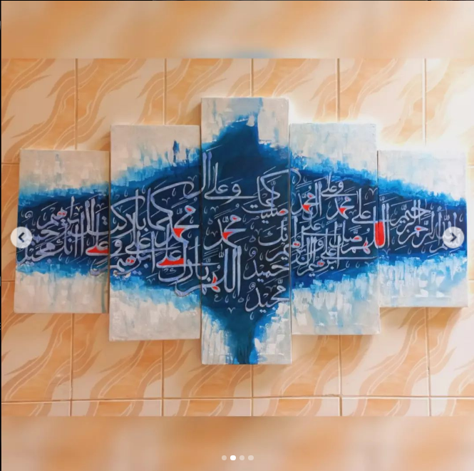 faizadeel5's tweet image. 𝙳𝚊𝚛𝚘𝚘𝚍 𝚎 𝙸𝚋𝚛𝚊𝚑𝚒𝚖𝚒❤️🌼🎀
Customized Work💝
.
.
Feel free to DM for further details❤️
DM to place your orders🙌❤️
.
.
♡ ㅤ ❍ㅤ ⎙ㅤ ⌲
ˡᶦᵏᵉ ᶜᵒᵐᵐᵉⁿᵗ ˢᵃᵛᵉ ˢʰᵃʳᵉ
.
.
👉 Follow @fa_kalligraphist
👉 Follow @fa_kalligraphist
.
#fa_kalligraphist #calligraph