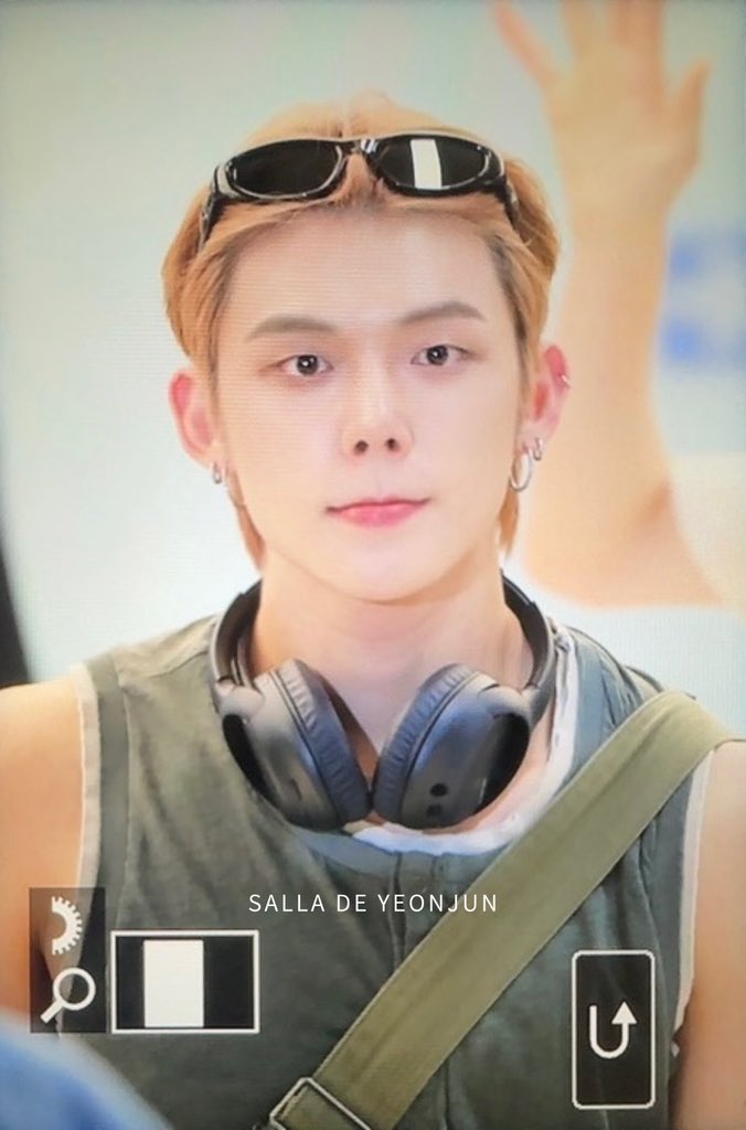 [PRE] 230717 연준

묘옹,, 연주니 귀여워