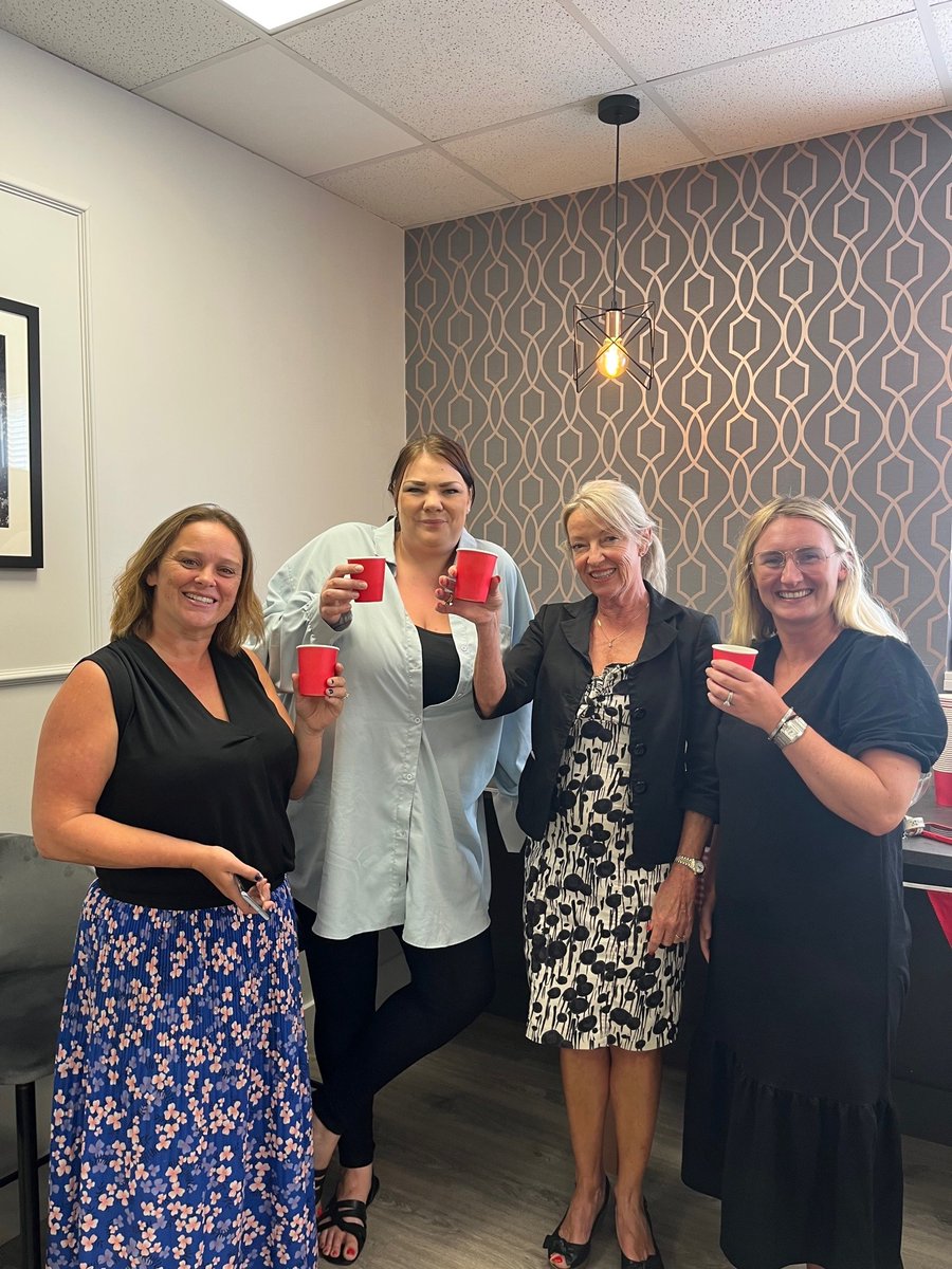 khbc_bromley's tweet photo. Thank you too all of our clients who came to our Summer Party this afternoon! Unfortunately the weather didn't get the memo, luckily we had our business lounge ready to host.

  #summerparty #officeparty #bromleyoffice #servicedoffices https://t.co/bGzl5NZ4ya