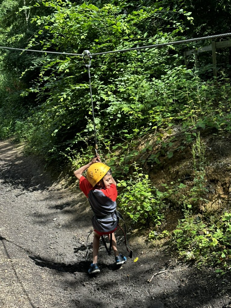 MrsSmithGBS's tweet photo. Group 1 more ziplining fun @GoresbrookSc https://t.co/w1aKKRopHu