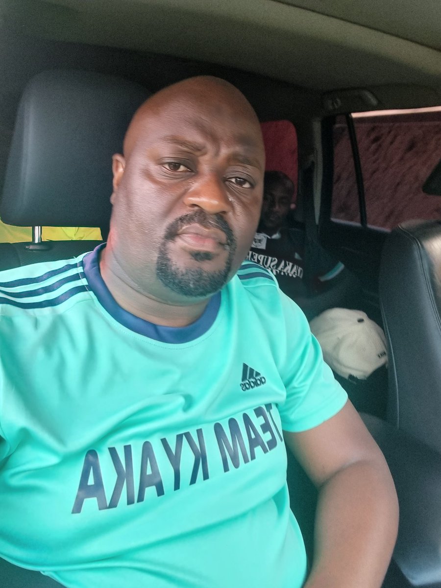 Team Kyaka thanks for your support and efforts especially for being there for our Area  kyegegwa be blessed 🙌 colleagues