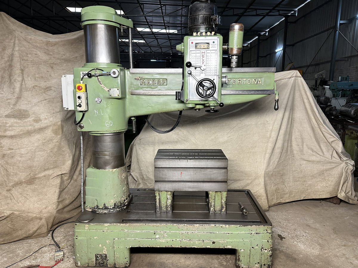 LibertyMetMach's tweet photo. Radial Drilling Machine - Mecof Italy - 40 mm Capacity 

#radialdrill #radialdrillingmachine #radialdrilling #radialdrills #drill #drilling #drillingmachine #drillingmachines #madeinitaly #italianengineering #engineering #manufacturing #mecofitaly #mecof #machinetools #machinery https://t.co/dqnhozi401