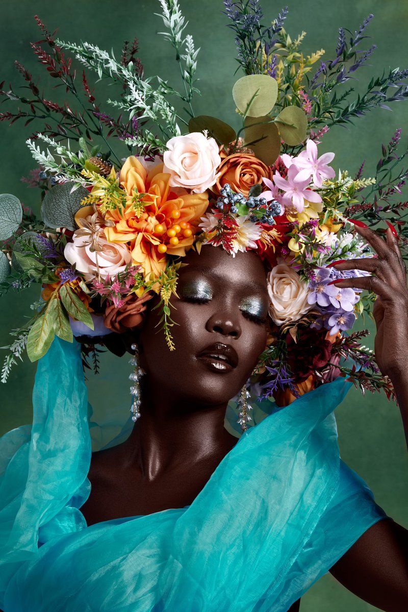 69viewss's tweet image. /‘grætitud/

Gratitude with @queennyakimofficial

Photographer: @69viewss 

Stylist &amp;amp; Headpiece: @mind_like_magic
Mua: @nabelbeauty_
Film: @directedbyvinci
Photo Asst: @jay_lenz
Studio: @fstudios