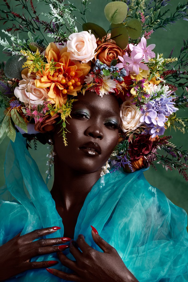 69viewss's tweet image. /‘grætitud/

Gratitude with @queennyakimofficial

Photographer: @69viewss 

Stylist &amp;amp; Headpiece: @mind_like_magic
Mua: @nabelbeauty_
Film: @directedbyvinci
Photo Asst: @jay_lenz
Studio: @fstudios