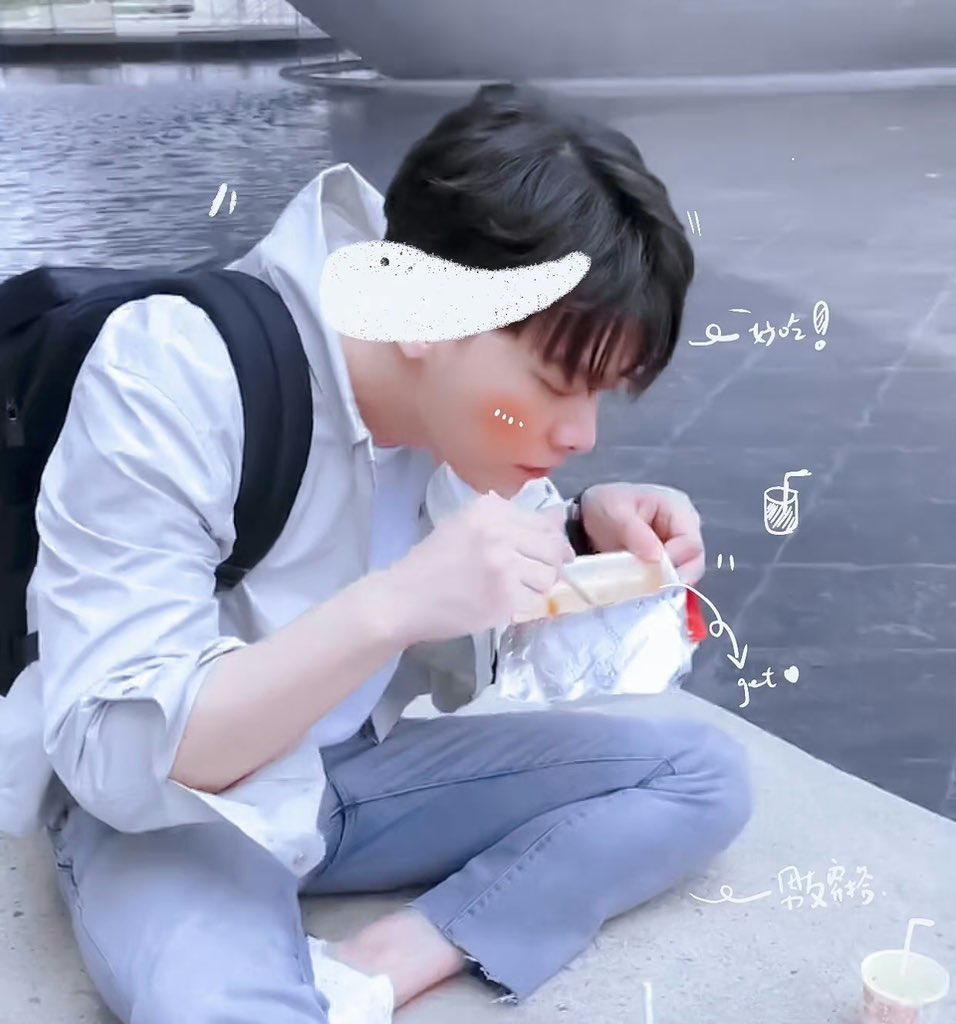 shinicha0504's tweet photo. Do you know you're so cute?🥹🥹#李易峰 #LiYifeng #LYFENG #lyf #リーイーフォン #이역봉 #หลี่อี้เฟิง #LýDịchPhong #loveyouforever https://t.co/5uwzYJnwd5