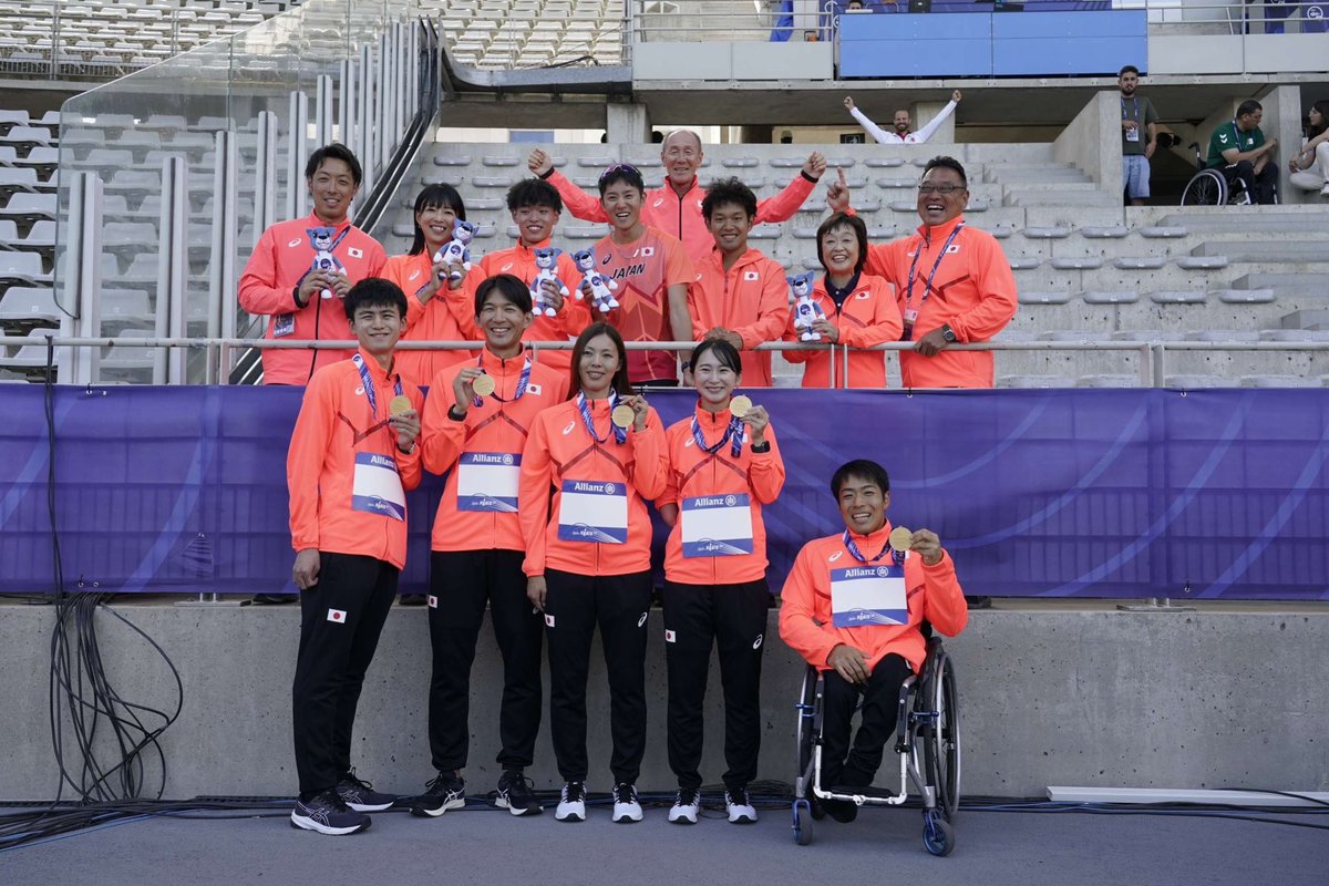 JPA54934306's tweet image. 【パリ2023世界パラ陸上】
昨日、金メダルを獲得したユニバーサルリレー表彰式。素晴らしい笑顔です。
#ユニバーサルリレー
#PARIS23