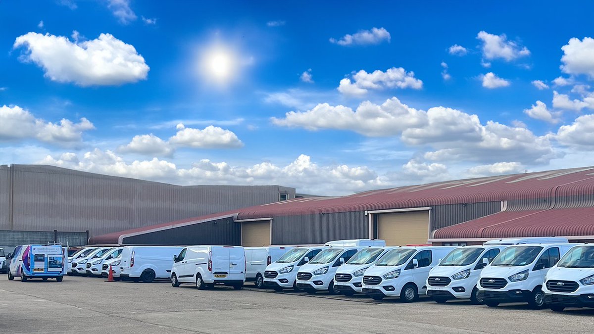 📢 Wow, what a great weekend it was! 💥 It's not often we can get to a fleet at one location at the same time, but this weekend we went on a small mission and pulled off a one-hit job, installing vehicle trackers and Dallas readers for one of our amazing clients in 60 vehicles.