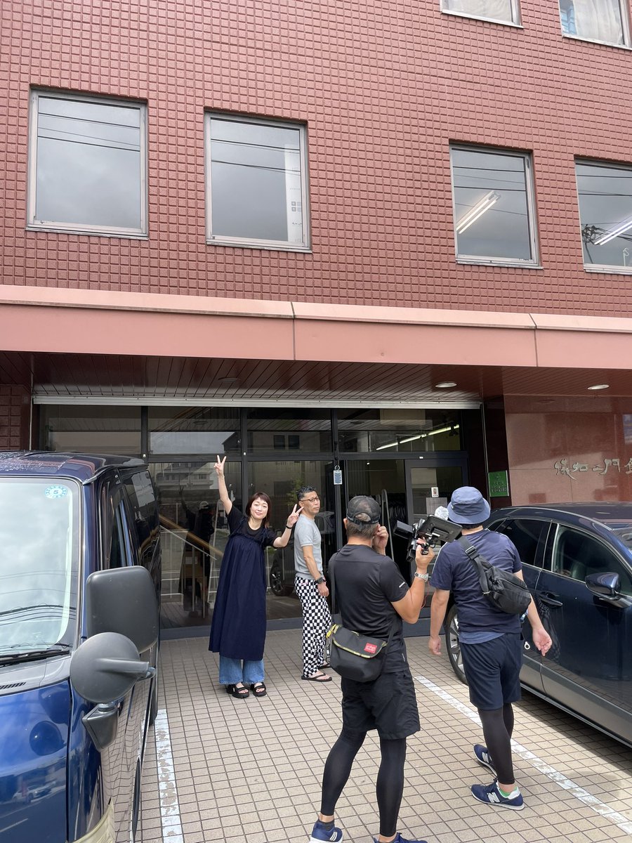 tugu_sakata's tweet photo. いよいよ、再来週に迫ってきました
"久留米絣大博覧会"

そのプロモーションの為、
明日7月18日 11時45分前後からFM福岡　モーニングジャムでお話しさせて頂きます。
イベントの内容だけでなく、マーケットの現状から久留米絣の魅力、そして思いを業界を代表させて話します。
視聴頂くと幸いです https://t.co/VsXfQURsL5