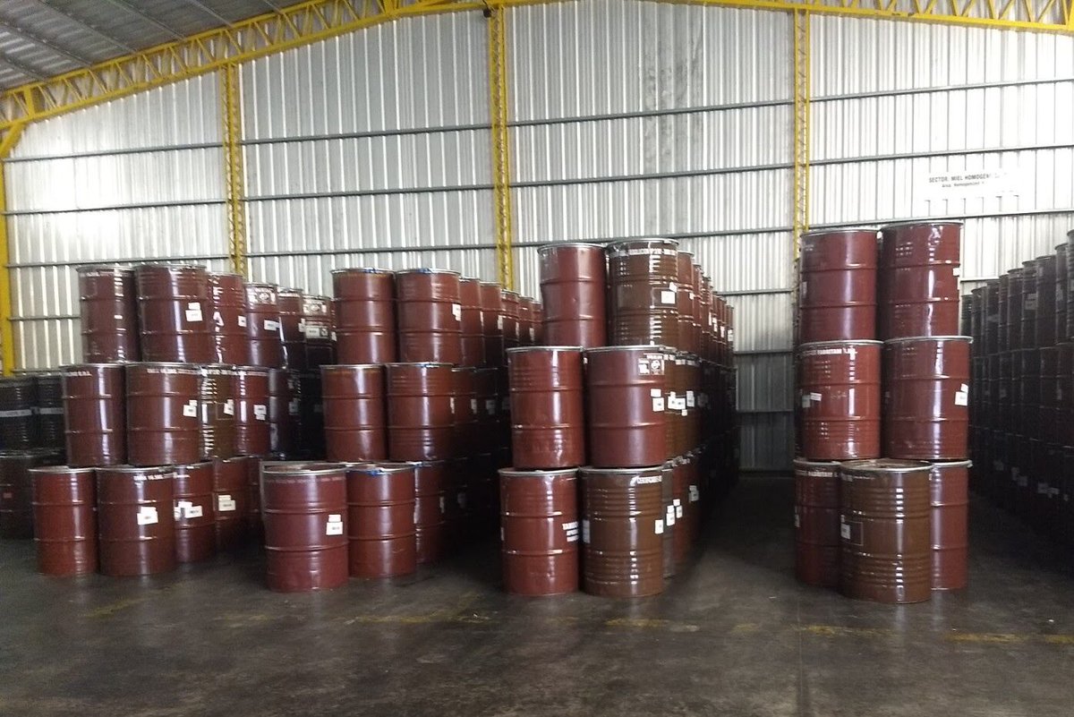 AlRural's tweet photo. Mejor calidad de tambores para una mejor miel

Reforzar el sistema de calidad de los tambores de miel es una de las preocupaciones que se planteó en la una reciente reunión que abordó temas relacionados con la exportación y las oportunidades de ganar

https://t.co/pUz9vHvBpE https://t.co/gAr9lBvzAI