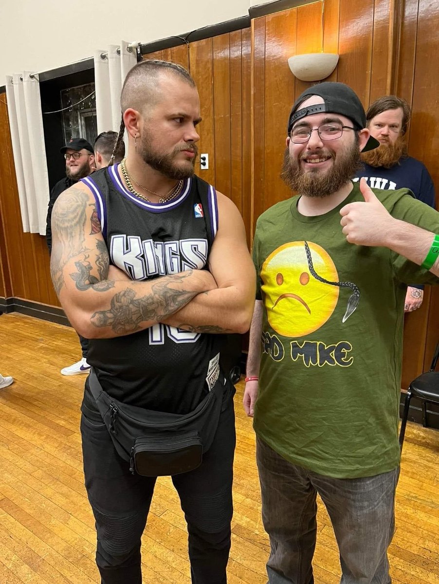 ZOATLeveillee98's tweet photo. @Luvs2Dream82 @MikeSkyros @WrestlingOpen Will always & 4ever #MakeMikeSad https://t.co/qCiq7owrRQ