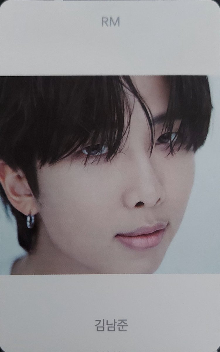beyondtheakward's tweet photo. Beyond the Story: 10 years of BTS special biography book
Pre order pob photocard gift scan
#btsscan #btsbook #btsphotocards https://t.co/lv7VujmAOC