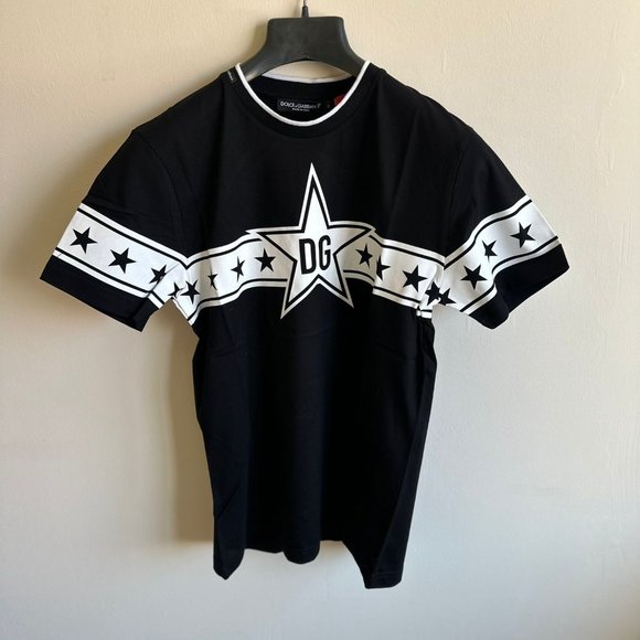 So good I had to share! Check out all the items I'm loving on <a href="/Poshmarkapp/">Poshmark</a> #poshmark #fashion #style #shopmycloset #dolcegabbana: posh.mk/UTlpybUEvBb