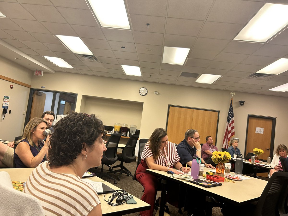 Dr. Angelica M. Ernst tweet media