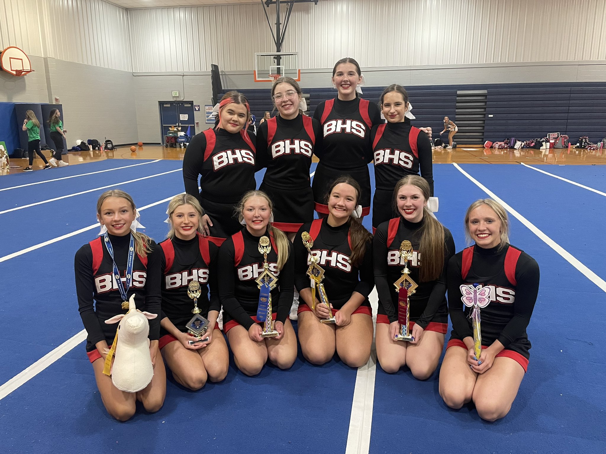 borden-cheerleaders-on-twitter-bhs-cheerleaders-spent-3-days-at-uca