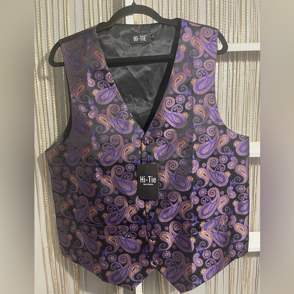 iv2nv1908's tweet photo. So good I had to share! Check out all the items I'm loving on @Poshmarkapp from @jilbernstein #poshmark #fashion #style #shopmycloset #vionic #zerorestriction: https://t.co/xA9mL6hhmF https://t.co/DmV9nWBHMe