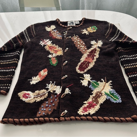 RedHotNikki13's tweet photo. So good I had to share! Check out all the items I'm loving on @Poshmarkapp #poshmark #fashion #style #shopmycloset #wildrepublic #coach #storybookknits: https://t.co/woogV6xL4R https://t.co/M7TFZZZhp8