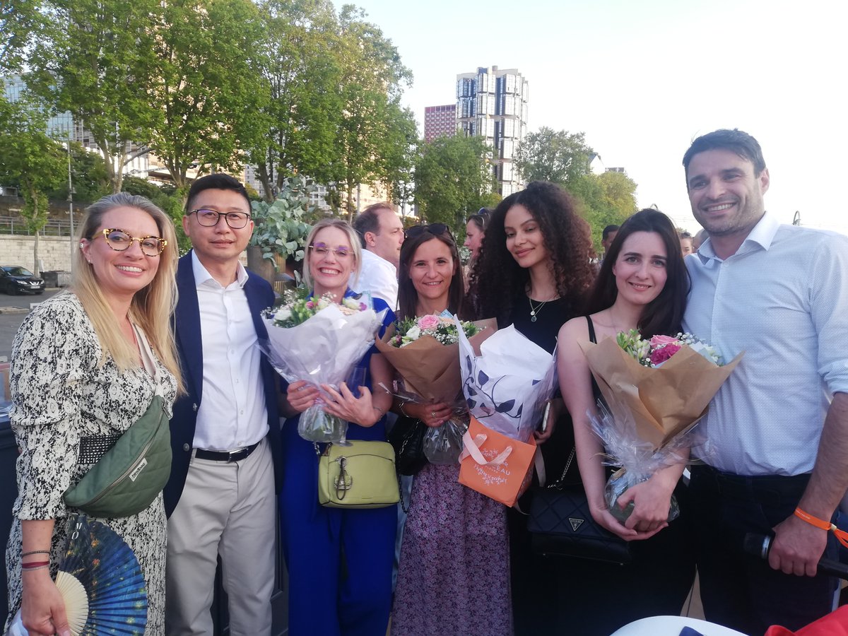 ESCP_bs's tweet photo. 📸 Excited to share some highlights from our 2023 ESCP Together Day!

🎉 All campuses came together in Paris for a day of connection, collaboration, and celebration.

✨ ESCP's true spirit shines—diverse minds uniting, pushing boundaries, forming lasting connections. https://t.co/o6xu1d9S5M