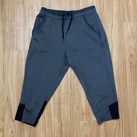 Karen Brooks tweet media