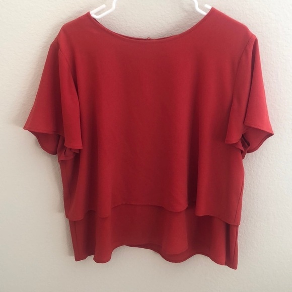 PKStuff's tweet image. So good I had to share! Check out all the items I'm loving on @Poshmarkapp #poshmark #fashion #style #shopmycloset #vincecamuto #youngfabulousbroke #evanpicone: posh.mk/0X90kZ7EvBb