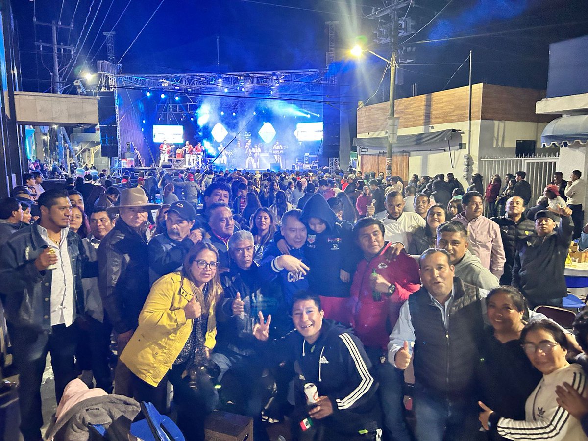 #GranFestejo en honor a la Virgen del Carmen 🙏 Trabajadoras y Trabajadores de la empresa "Empacadora San Marcos" participaron en la celebración 🎇🎆 en el municipio de Rafael Lara Grajales #Tradicional
