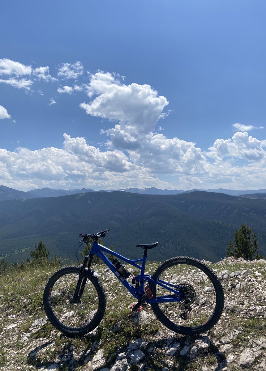 RomanSchnobrich's tweet photo. It’s been a summer of biking for me so far, this Banshee has really woken me up. Who knew that “exercise” could be so fun! https://t.co/0fIQYyGiT2
