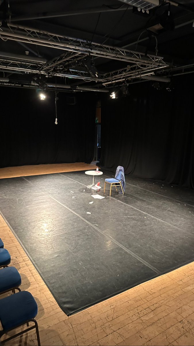 LeeHunt3r's tweet photo. It was great to get back on stage as part of #HotbedTheatreFestival yesterday. Thanks @Menagerie_ for having me and allowing me to showcase my piece Self Excluded. A wonderfully supportive audience and team and a great experience #Theatre 🎭 https://t.co/uMu7dOp5qg