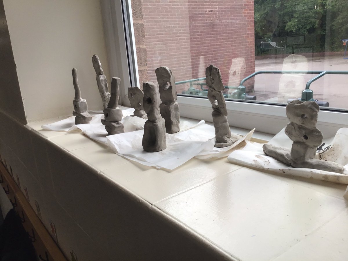 Year 3 have really enjoyed learning about Barbara Hepworth. They have made sculptures in her style &amp; have created their own fact books. <a href="/WilthorpePS/">Wilthorpe Primary</a> #WilthorpePSArt