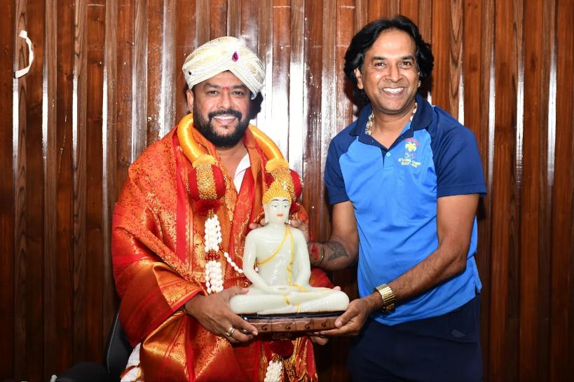 BNagendraINC's tweet photo. ಇಂದು ವಿಧಾನಸೌಧದ ನನ್ನ ಕಚೇರಿಯಲ್ಲಿ ಜನರನ್ನು ಭೇಟಿ ಮಾಡಿ ಅವರ ಸಮಸ್ಯೆಗಳನ್ನು ಆಲಿಸಿ ಅವರ ಮನವಿ ಪತ್ರಗಳನ್ನು ಸ್ವೀಕರಿಸಲಾಯ್ತು.

#BNagendra #VidhanaSoudha #Sports #StWelfare #Youth https://t.co/33o8LbSaAT