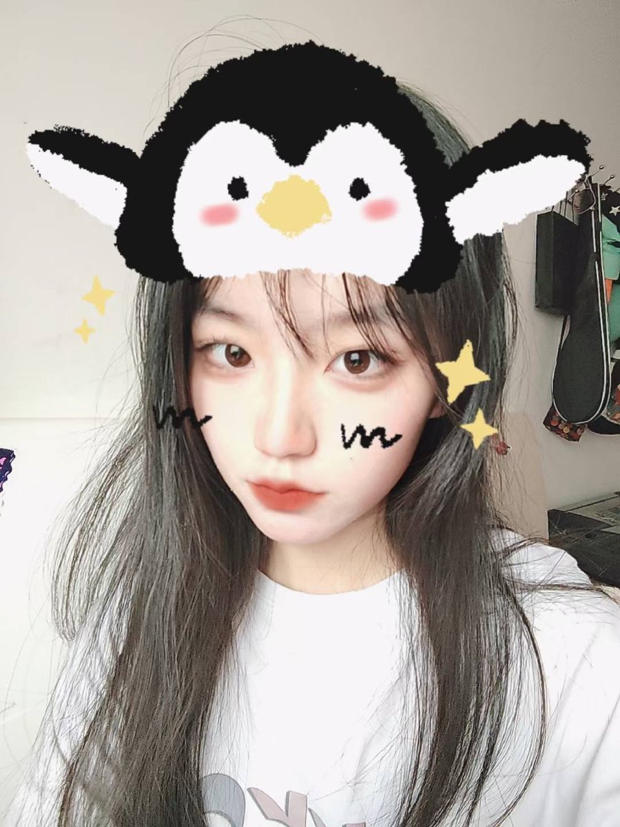 linrunqisaobi's tweet photo. 啊啊啊，操死我，插我小逼，插死我，爽死我，我快喷了，我是专属于哥哥的鸡吧套子，射屏，射死我，想要小脸跟鸡吧合照，私信发我~啊啊啊，爸爸操死我，想要怀爸爸的孩子，爸爸射我里面，射多点，榨干���，吸我的奶子，揉我的胸，啊啊啊啊，爽，大鸡巴插死我。 #意淫 #射屏 #鸡巴套子 #性瘾 #母狗 #反差 https://t.co/SrLy4baqv0