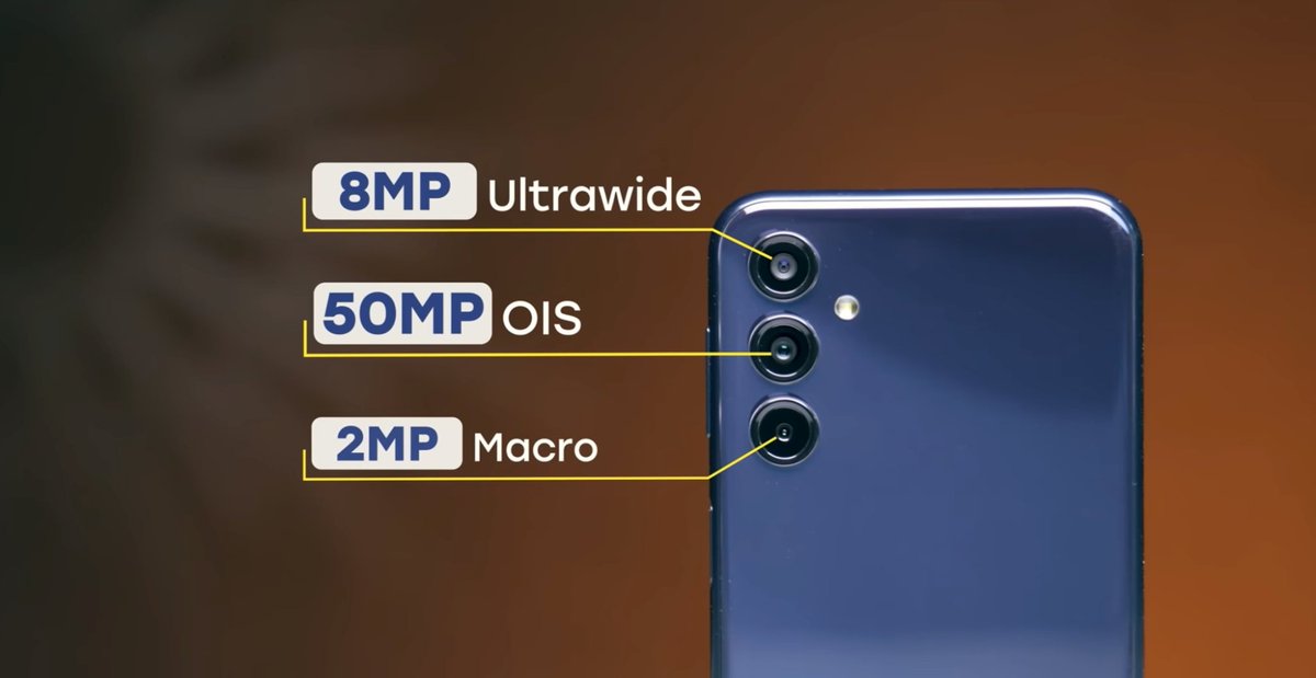 IndiaSelfNews's tweet photo. Samsung Galaxy M34 5G Some Important Features 😍 https://t.co/obmsN3x56N https://t.co/gKzMPLC7r4