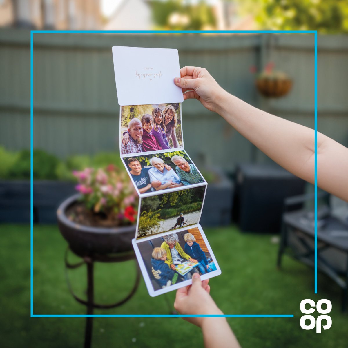 Did you know 49% of people choose photographs to be placed in their coffin? @CoopFuneralcare offer Forever By Your Side photos which make a copy of your cherished memories so you and your loved one can always keep them close. Find out more by visiting➡️ coop.uk/46LHCS0