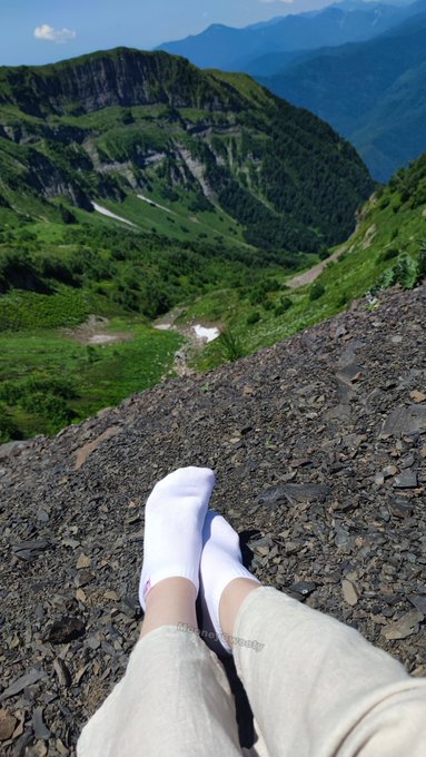 For a walk 😍  #sockgirl #sockfetish #anklesocks #whitesocks #outdoor https://t.co/EMypSfiqxG<a href="/tag/sockgirl"class="tags">#sockgirl</a><a href="/tag/sockfetish"class="tags">#sockfetish</a><a href="/tag/anklesocks"class="tags">#anklesocks</a><a href="/tag/outdoor"class="tags"><span>#outdoor</span></a><a href="/tag/whitesocks"class="tags"><span>#whitesocks</span></a>