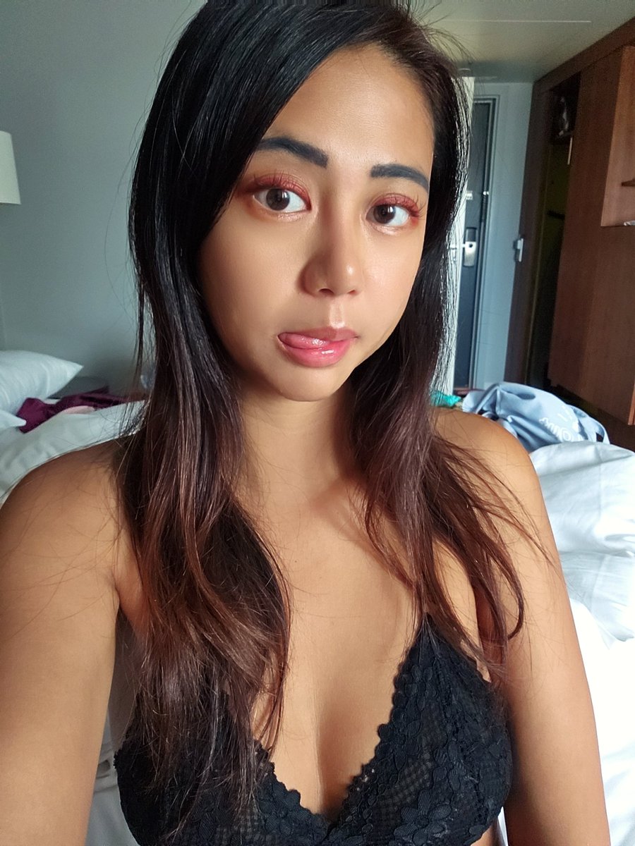 Katnparadise on Twitter "I'm back! Still alive hehe http//Twitch.tv