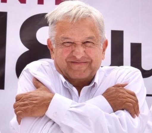 LOVREGA's tweet photo. Me parecía exagerado cuando advertian que López Obrador estaba loco.

Hoy estoy convencida . https://t.co/JRKUoPBRcD